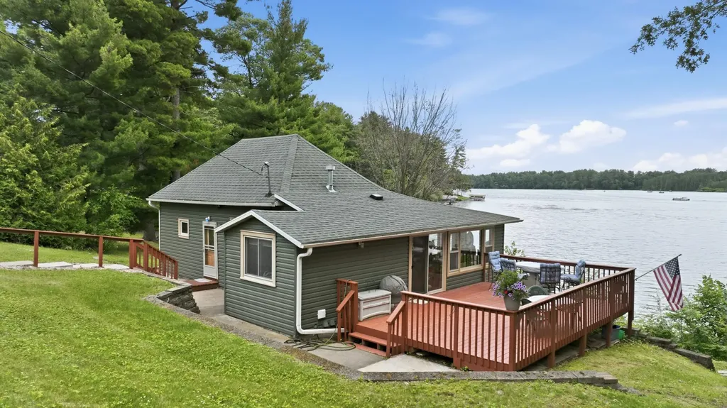 887A 23 15/16 Street Chetek WI 54728