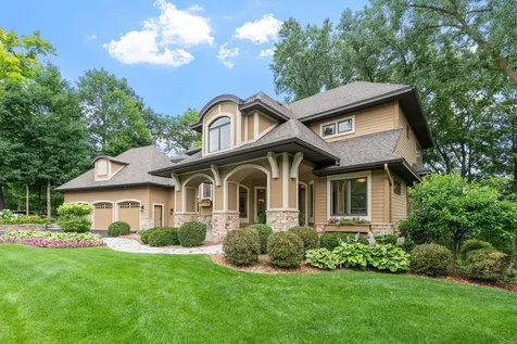 710 Shadyview Lane N Plymouth MN 55447
