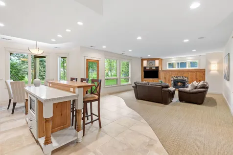 710 Shadyview Lane N Plymouth MN 55447