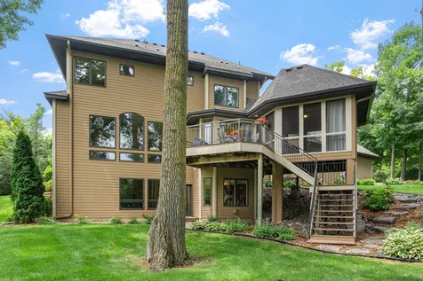 710 Shadyview Lane N Plymouth MN 55447
