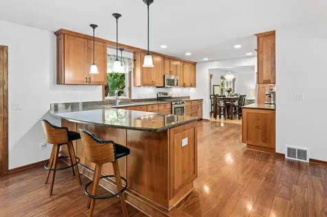 2436 Standridge Avenue Maplewood MN 55109