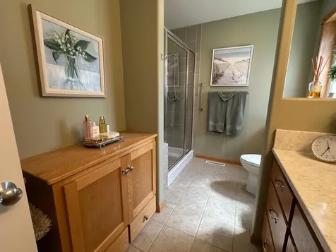 607 13th Avenue N Moorhead MN 56560