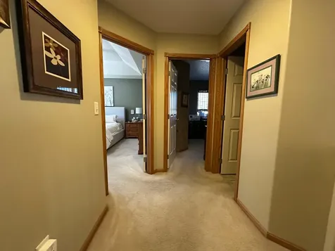 607 13th Avenue N Moorhead MN 56560