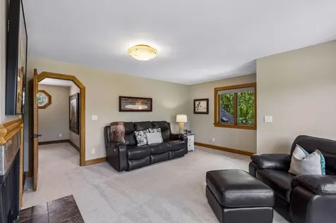 1166 Nightingale Boulevard Stillwater MN 55082