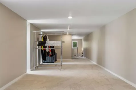 1166 Nightingale Boulevard Stillwater MN 55082