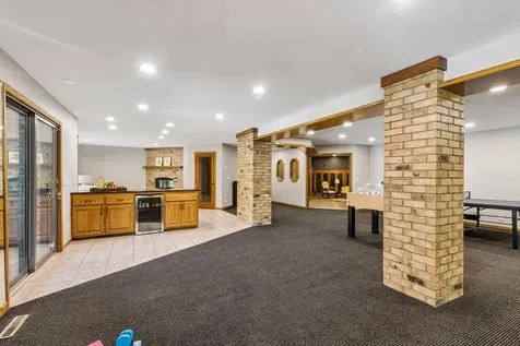 1166 Nightingale Boulevard Stillwater MN 55082