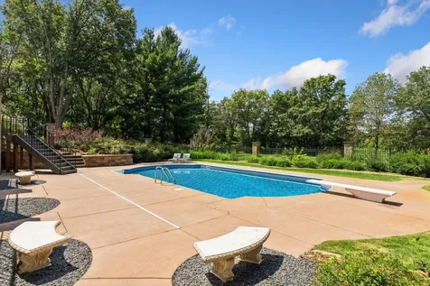 1166 Nightingale Boulevard Stillwater MN 55082