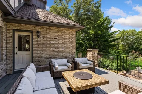 1166 Nightingale Boulevard Stillwater MN 55082