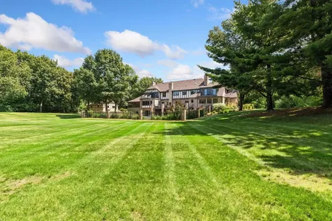 1166 Nightingale Boulevard Stillwater MN 55082