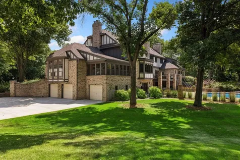 1166 Nightingale Boulevard Stillwater MN 55082