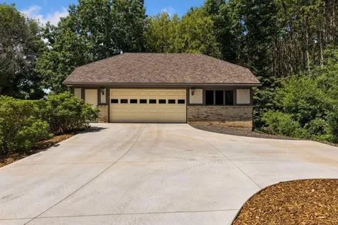 1166 Nightingale Boulevard Stillwater MN 55082