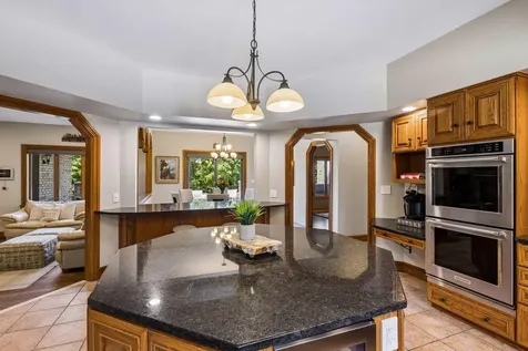 1166 Nightingale Boulevard Stillwater MN 55082