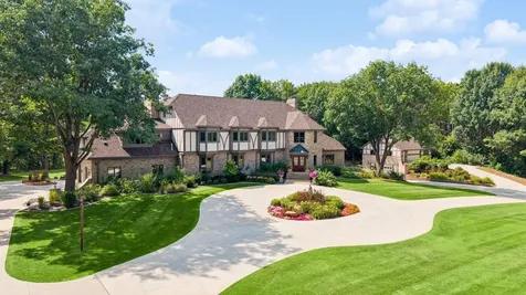 1166 Nightingale Boulevard Stillwater MN 55082
