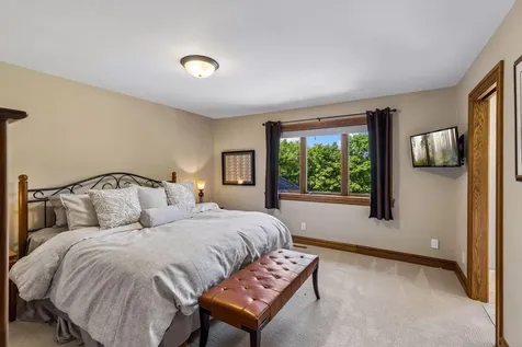 1166 Nightingale Boulevard Stillwater MN 55082