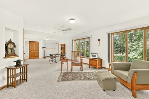 1813 13th Avenue NE Rochester MN 55906