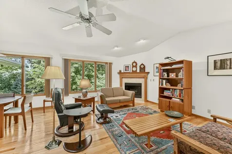 1813 13th Avenue NE Rochester MN 55906