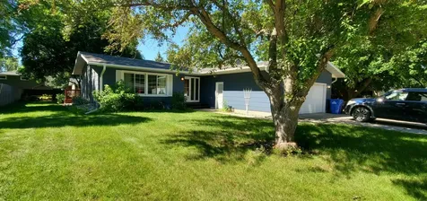 2420 W Country Club Drive S Fargo ND 58103