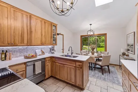 14810 Lloyds Drive Minnetonka MN 55345