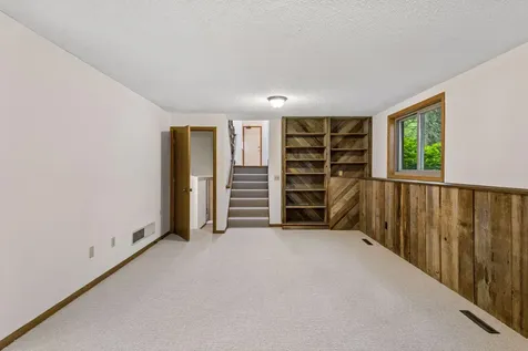 14810 Lloyds Drive Minnetonka MN 55345