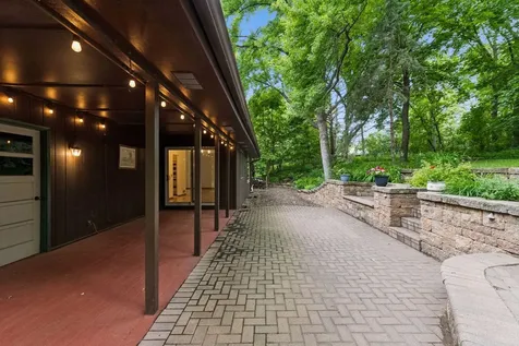 14810 Lloyds Drive Minnetonka MN 55345