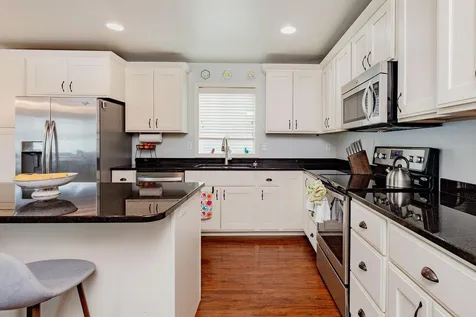 6087 56th Avenue S Fargo ND 58104