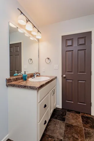 6087 56th Avenue S Fargo ND 58104