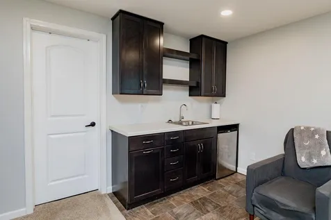 6087 56th Avenue S Fargo ND 58104