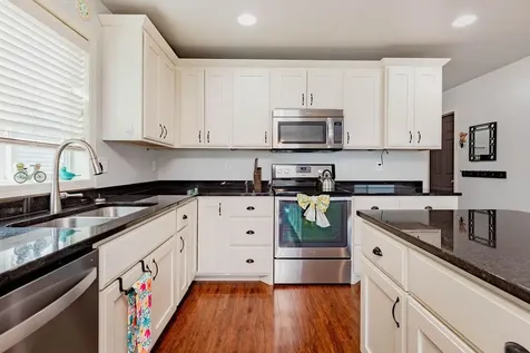 6087 56th Avenue S Fargo ND 58104