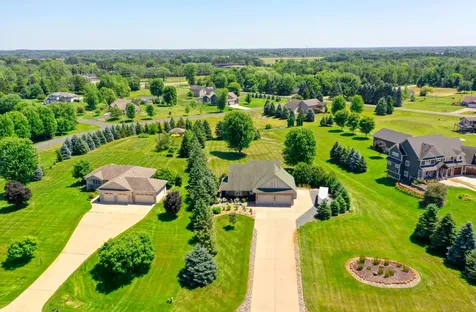 25157 Firefly Avenue Wyoming MN 55092