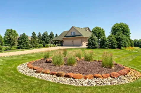 25157 Firefly Avenue Wyoming MN 55092