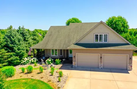 25157 Firefly Avenue Wyoming MN 55092