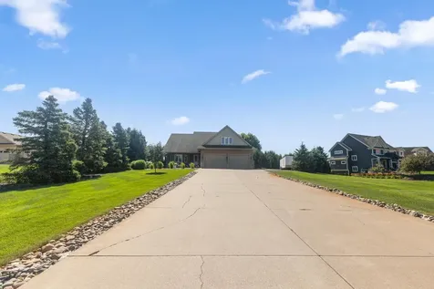 25157 Firefly Avenue Wyoming MN 55092