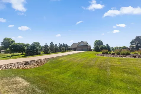 25157 Firefly Avenue Wyoming MN 55092