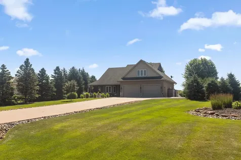 25157 Firefly Avenue Wyoming MN 55092