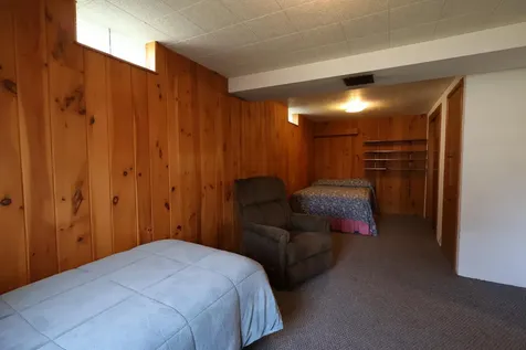 18 S Oregon Avenue Morris MN 56267