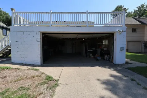 18 S Oregon Avenue Morris MN 56267