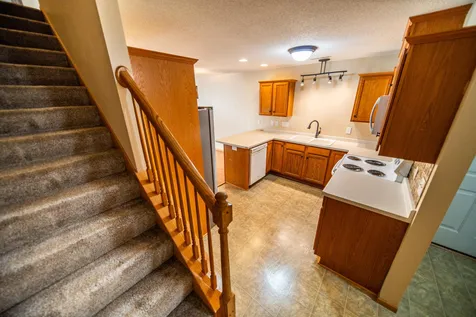 1803 Daniel Lane Stewartville MN 55976