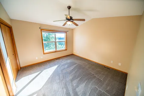 1803 Daniel Lane Stewartville MN 55976