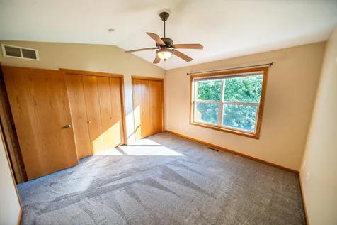 1803 Daniel Lane Stewartville MN 55976
