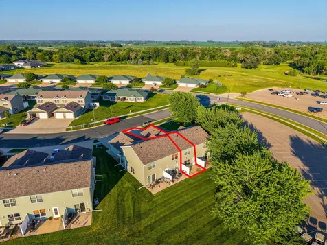 1803 Daniel Lane Stewartville MN 55976