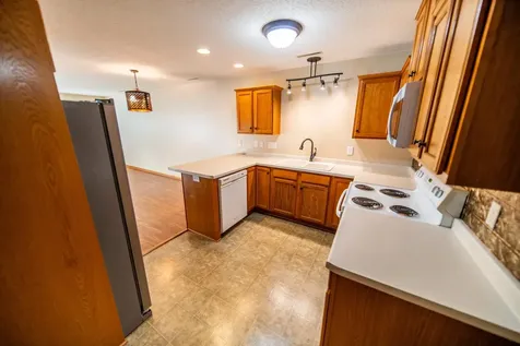 1803 Daniel Lane Stewartville MN 55976