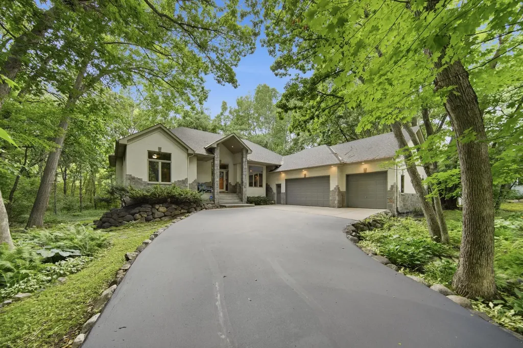 9663 Woodlawn Place N Champlin MN 55316