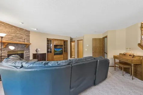 14180 Dehnsfield Road Rogers MN 55374