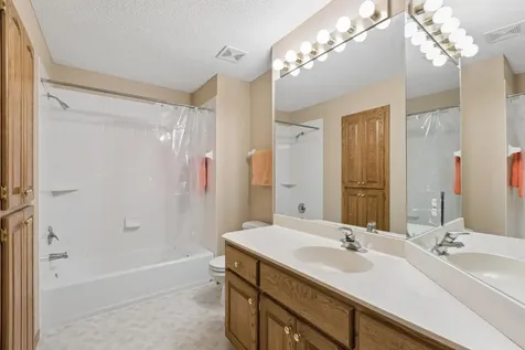 14180 Dehnsfield Road Rogers MN 55374