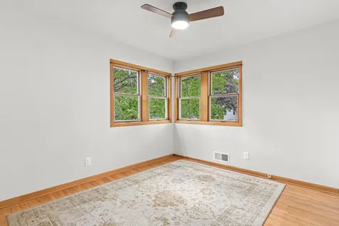 2570 Avon Street N Roseville MN 55113