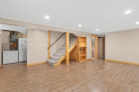 2570 Avon Street N Roseville MN 55113