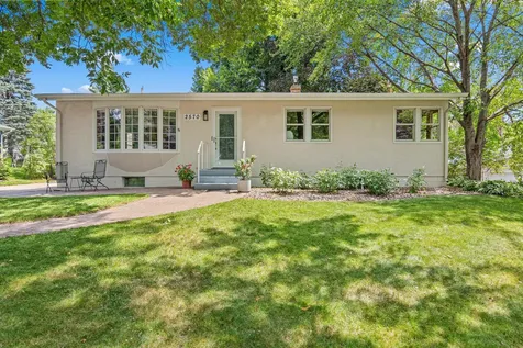 2570 Avon Street N Roseville MN 55113