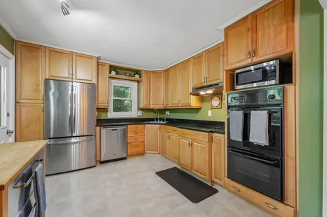 7132 Courtly Road Woodbury MN 55125