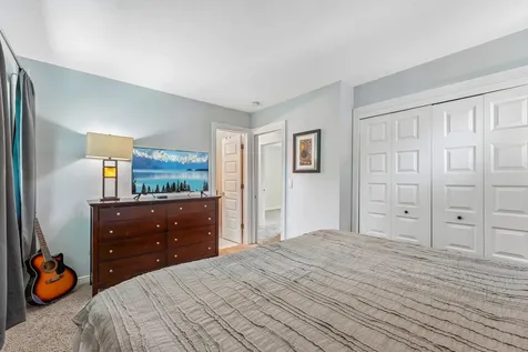 7132 Courtly Road Woodbury MN 55125