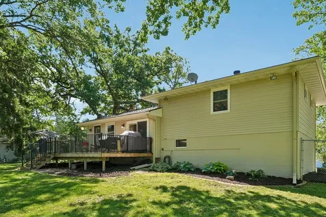 7132 Courtly Road Woodbury MN 55125